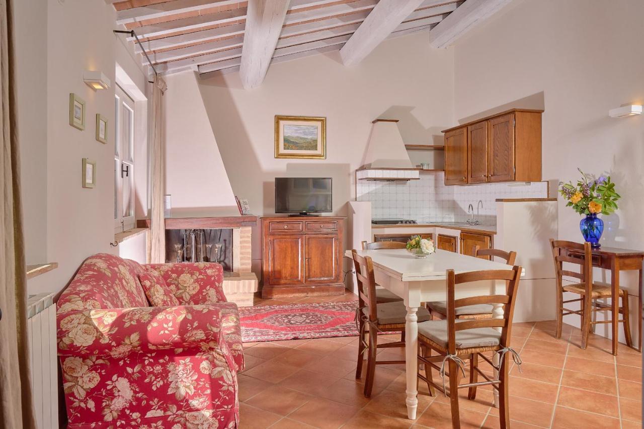 Maison d'hôtes Il Poggio à Celle sul Rigo Extérieur photo
