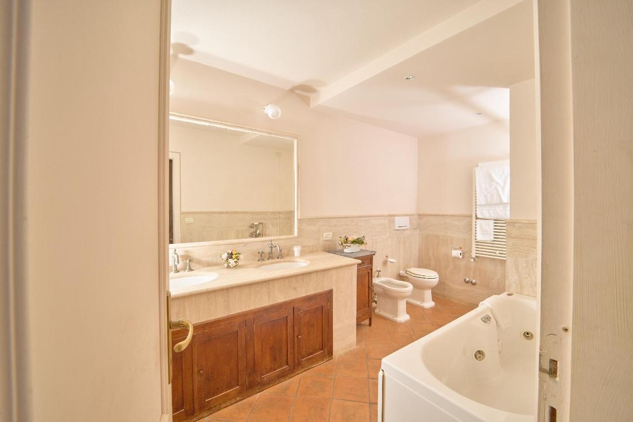 Maison d'hôtes Il Poggio à Celle sul Rigo Extérieur photo