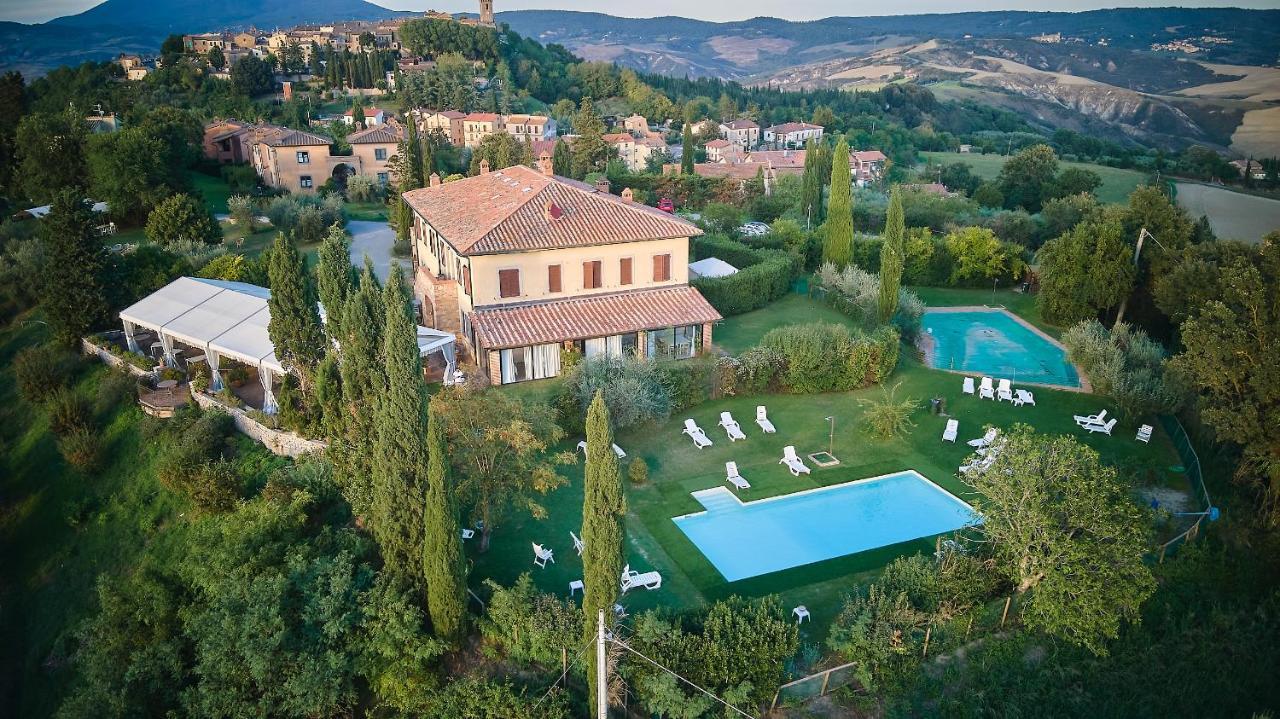 Maison d'hôtes Il Poggio à Celle sul Rigo Extérieur photo